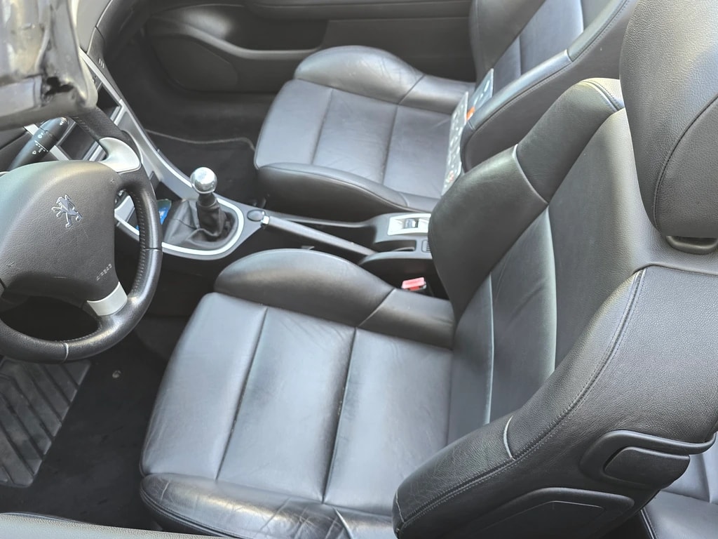 PEUGEOT 307 CC 2.0 16V-image-8