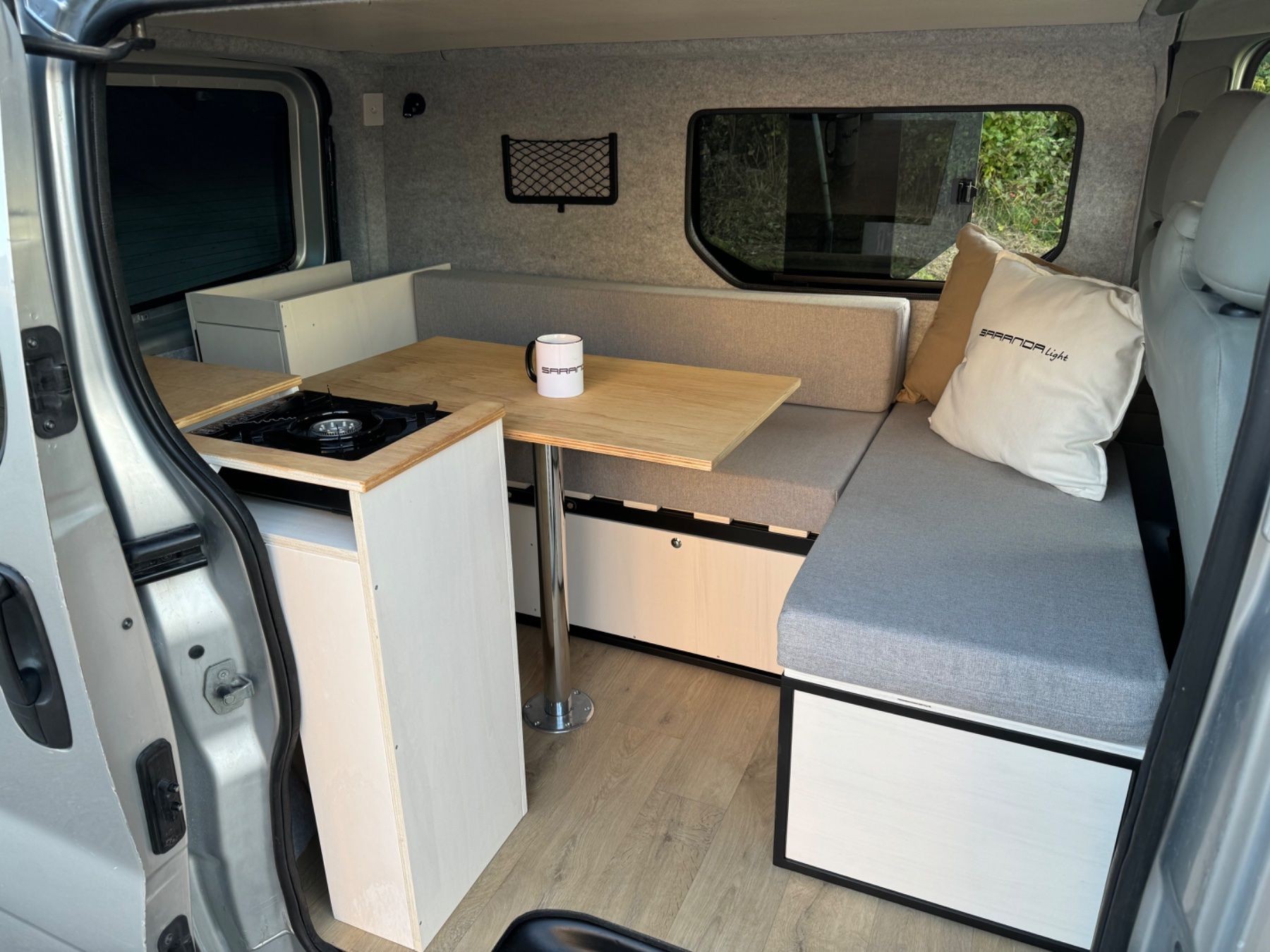 RENAULT Trafic Saranda Beach-image-1