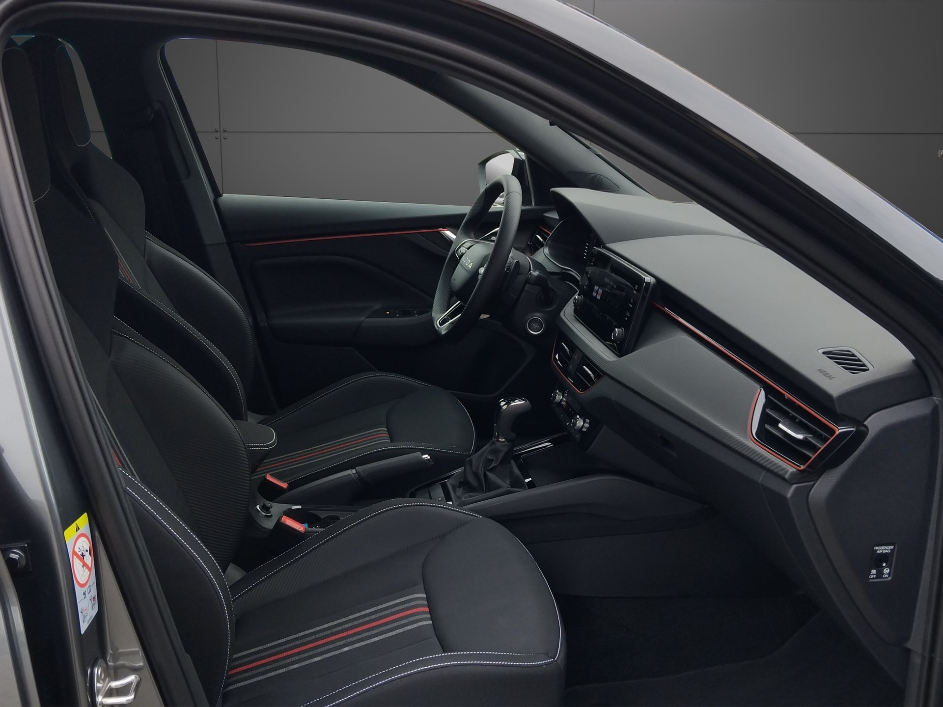 SKODA Kamiq 1.5 TSI Monte Carlo DSG-image-13
