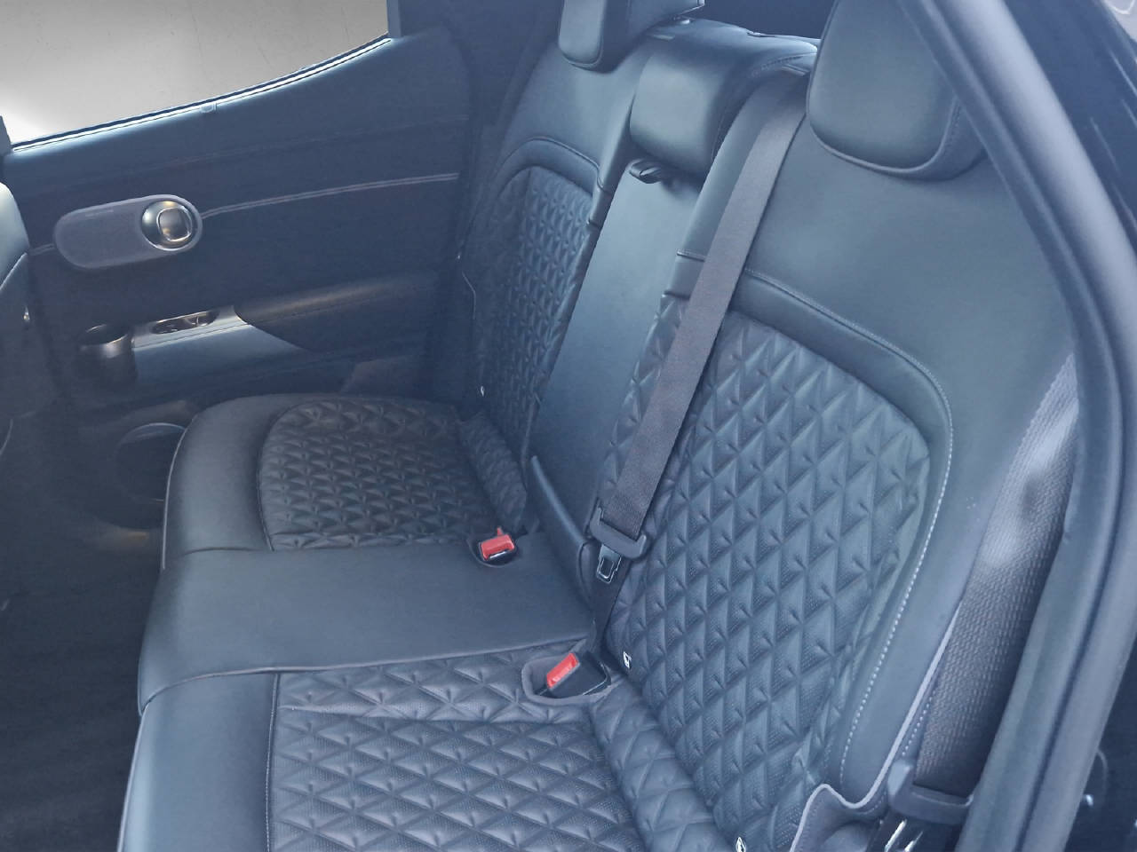 GENESIS GV60 Dual Motor Sport AWD-image-10