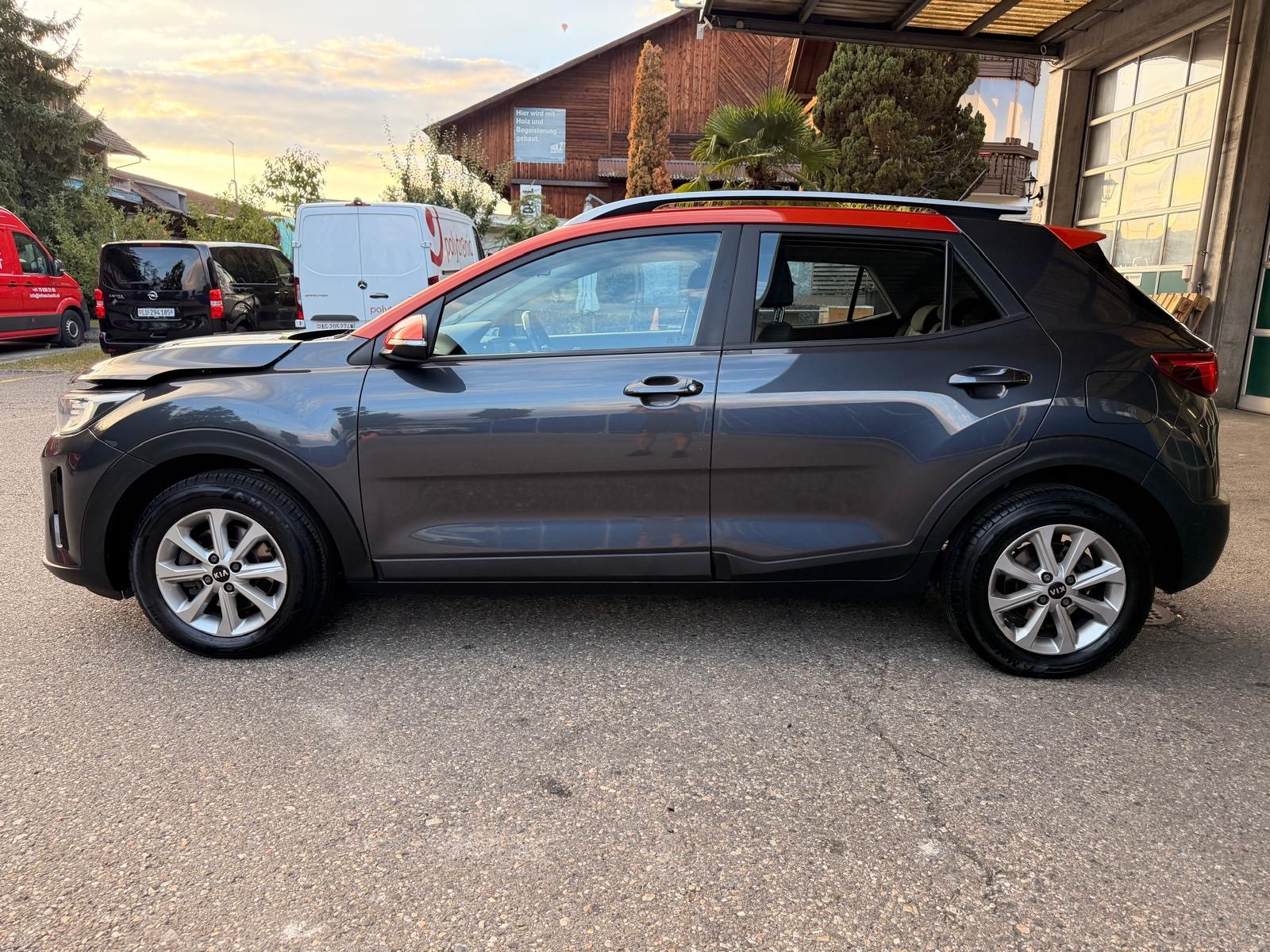 KIA Stonic 1.4 Automatik-image-1