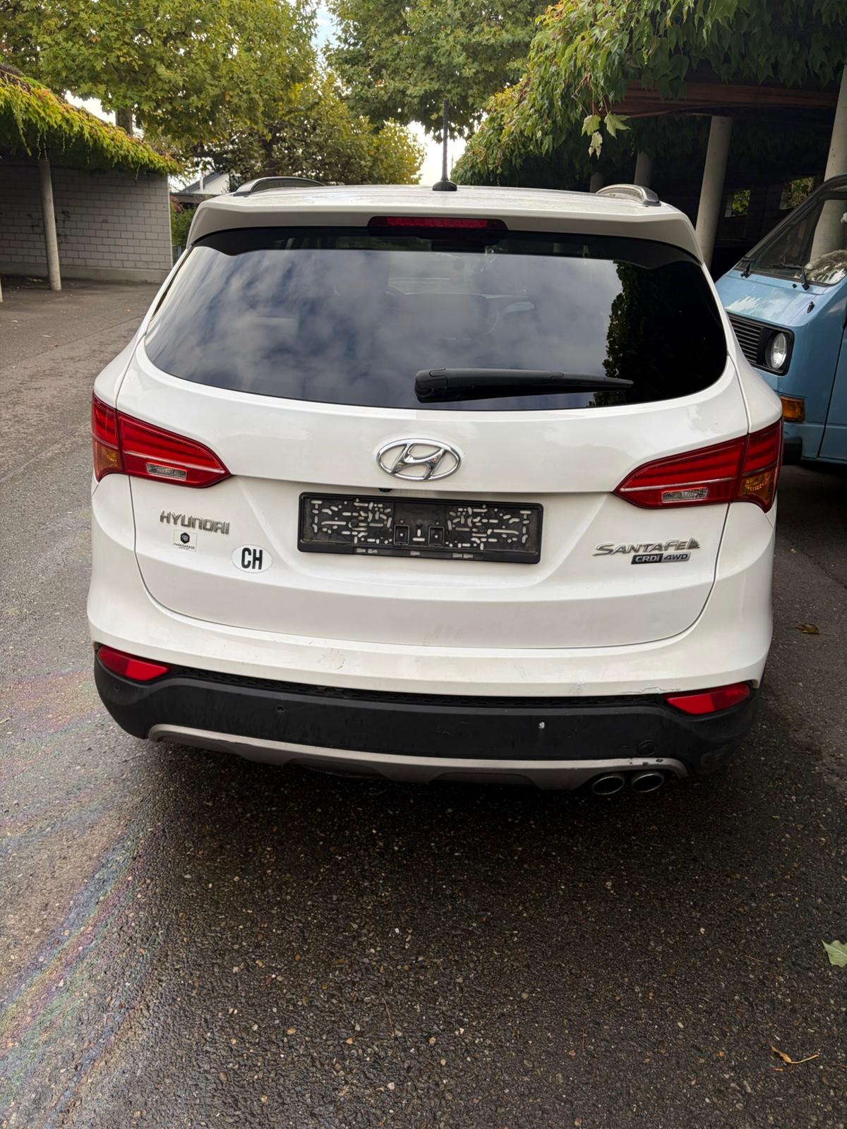 HYUNDAI 2.2 CRDi Vertex 7P-image-1