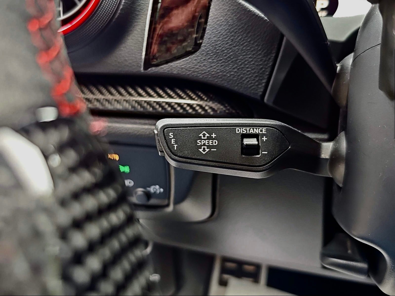 AUDI RS3 Sportback 2.5 TSI quattro S-tronic-image-14