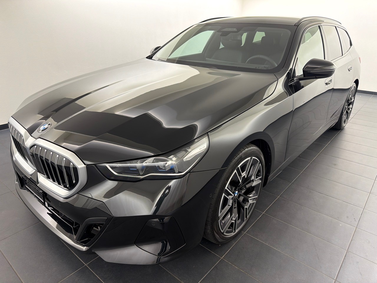 BMW 540d xDr 48V Tour M.S.Pro-image-0