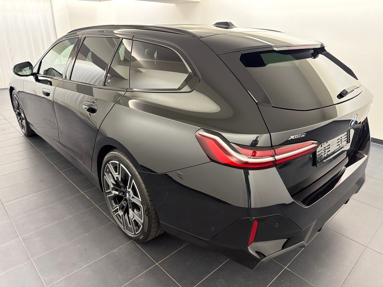 BMW 540d xDr 48V Tour M.S.Pro-image-1