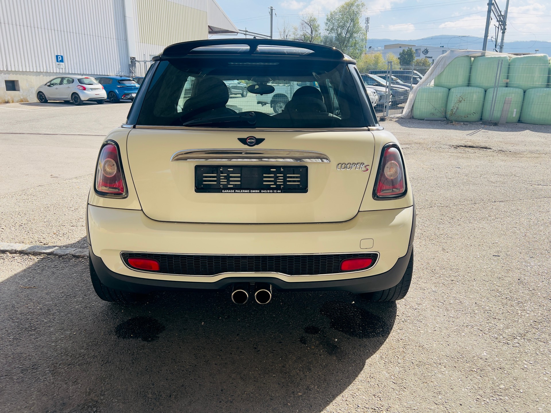 MINI Cooper S-image-3