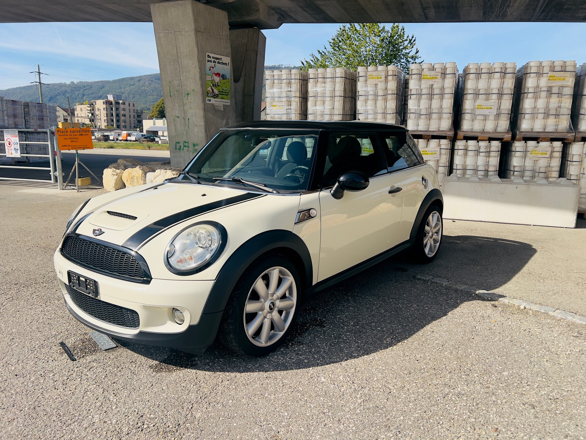 MINI Cooper S-image-2