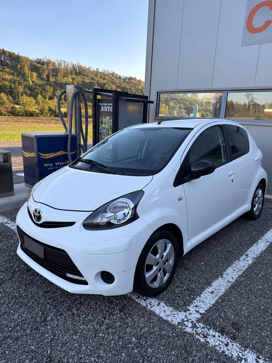 TOYOTA AYGO-image-2