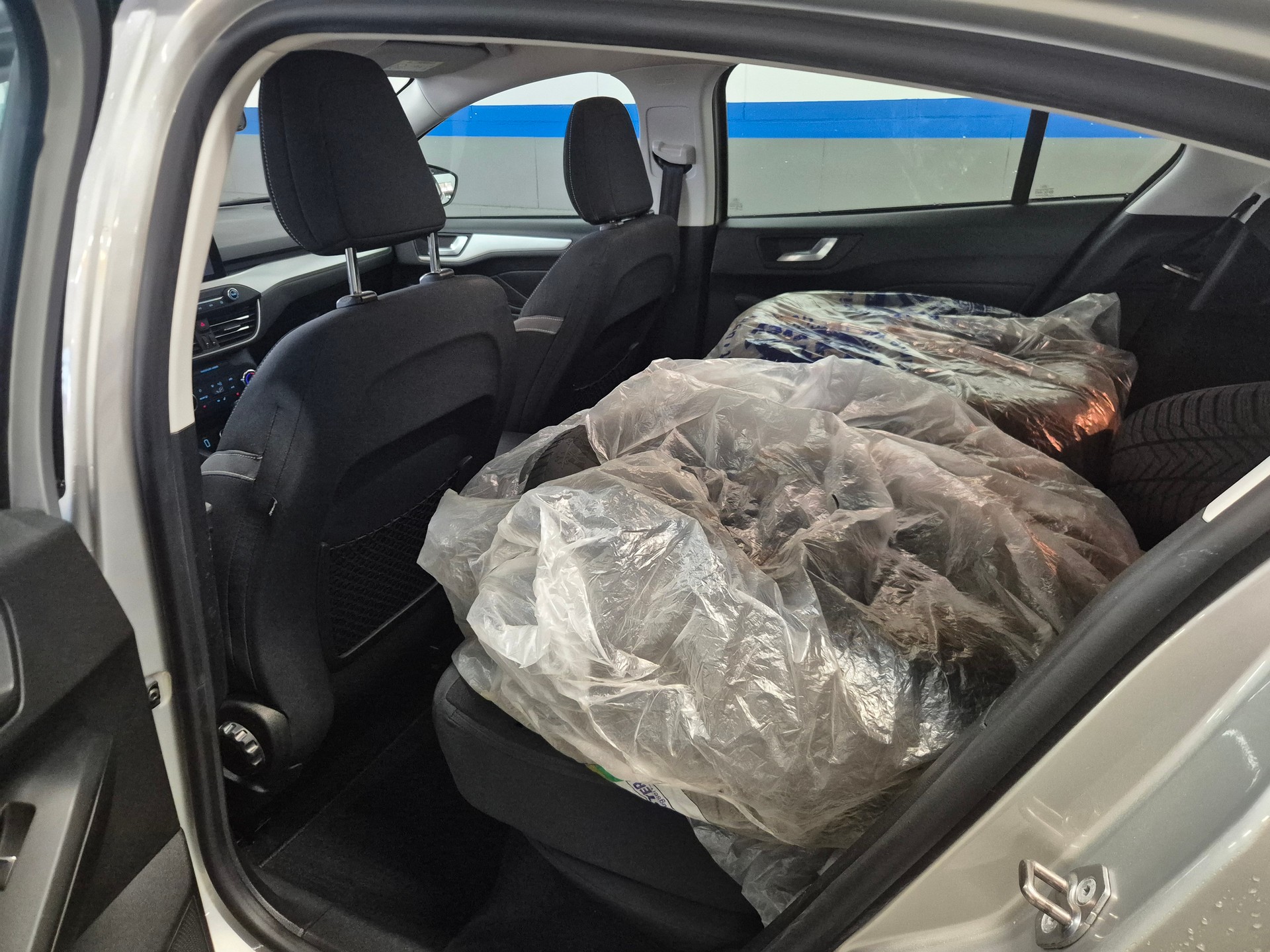 FORD Focus 1.0 SCTi Business-image-15