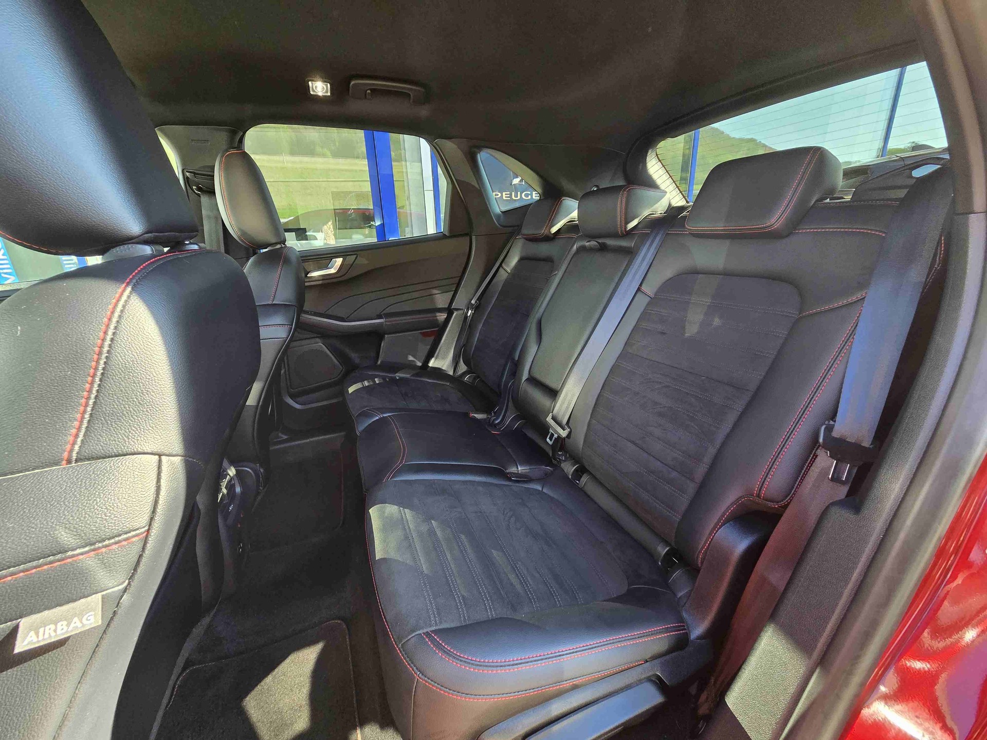 FORD Kuga 2.5 Plug-in Hybrid ST-Line X-image-8