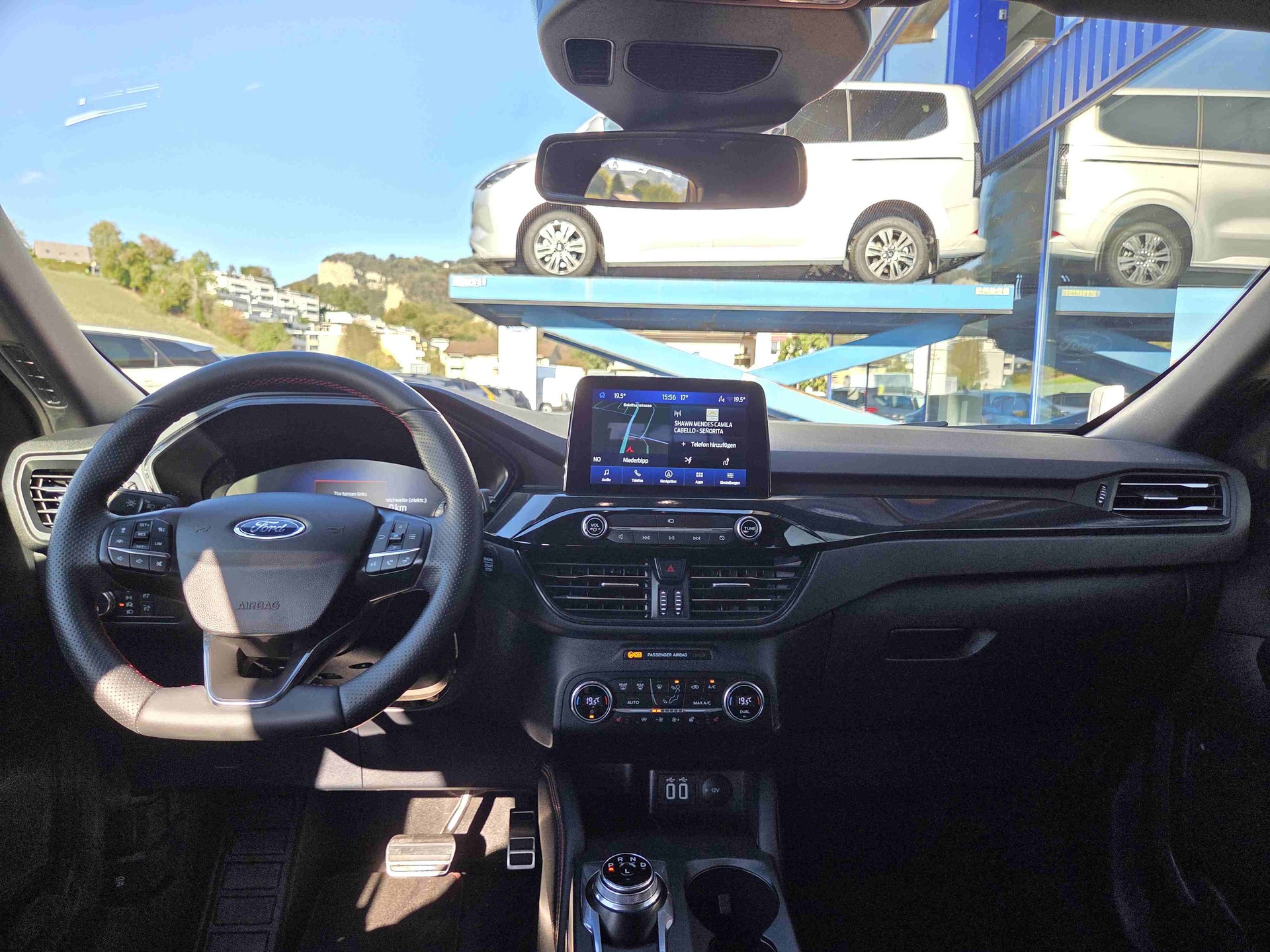 FORD Kuga 2.5 Plug-in Hybrid ST-Line X-image-9