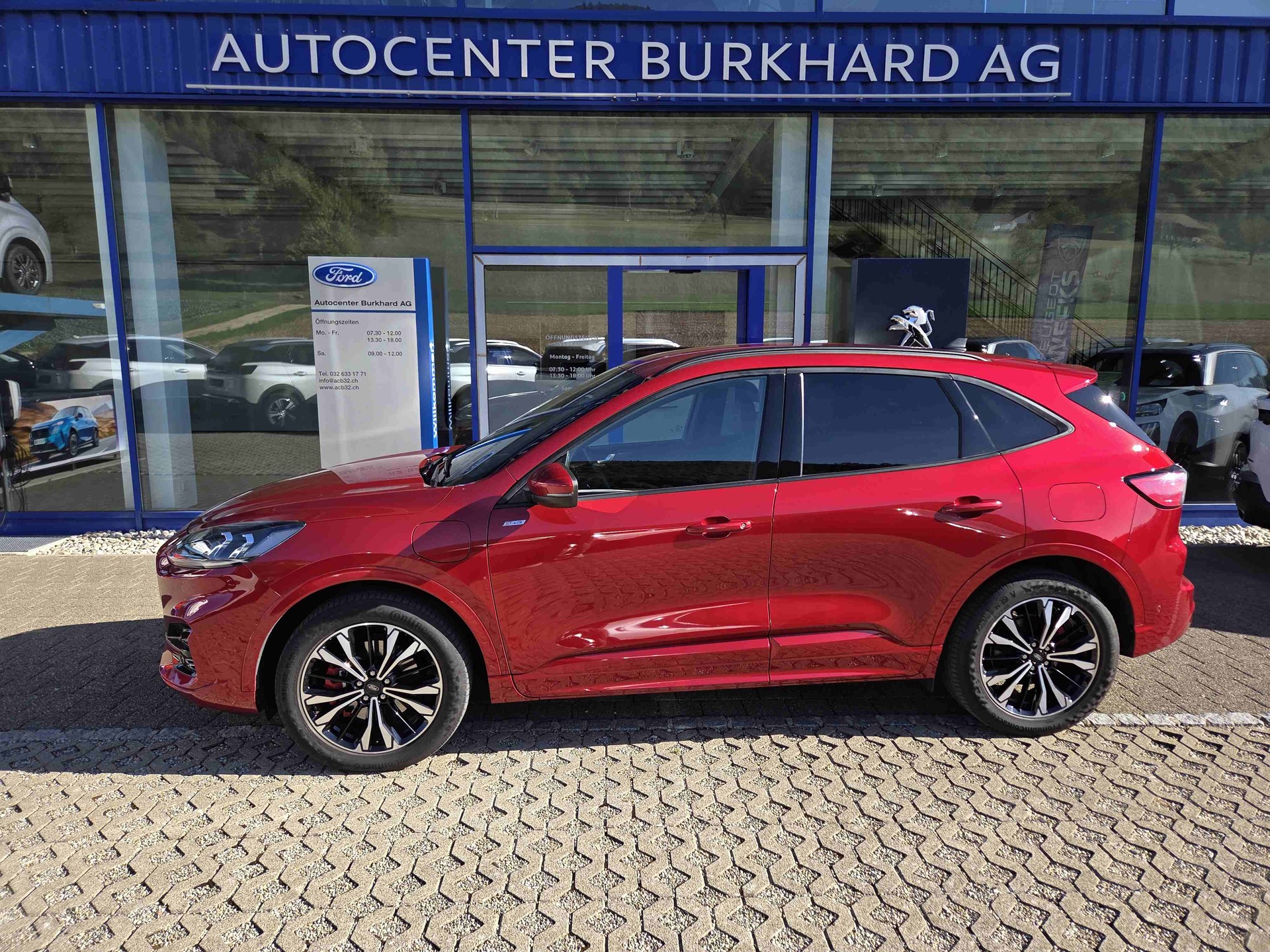 FORD Kuga 2.5 Plug-in Hybrid ST-Line X-image-0