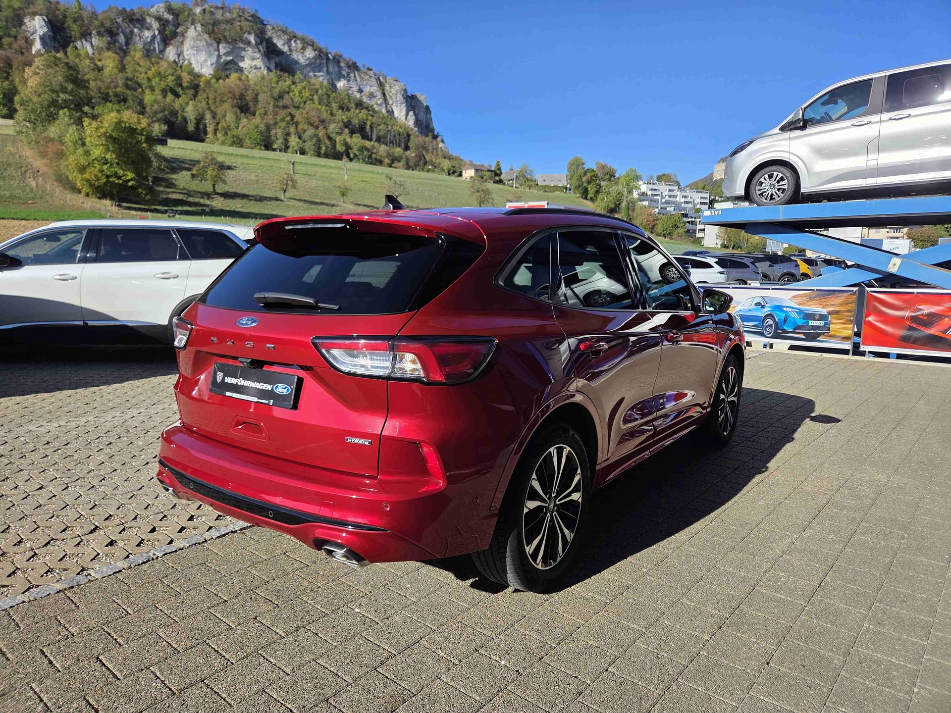 FORD Kuga 2.5 Plug-in Hybrid ST-Line X-image-3
