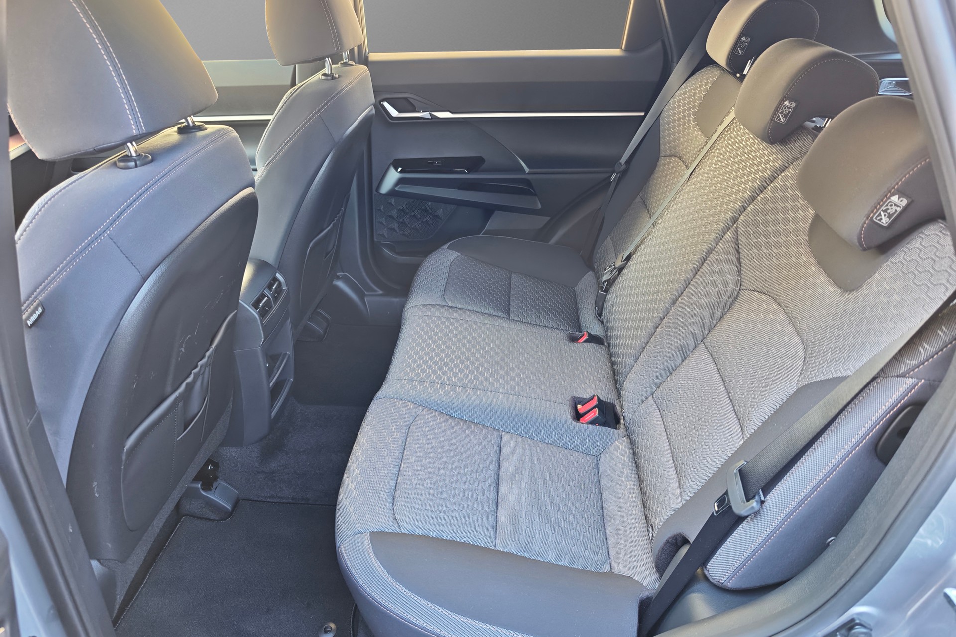 KGM-SsangYong Torres 1.5 TGDI Platinum 4WD AT-image-13