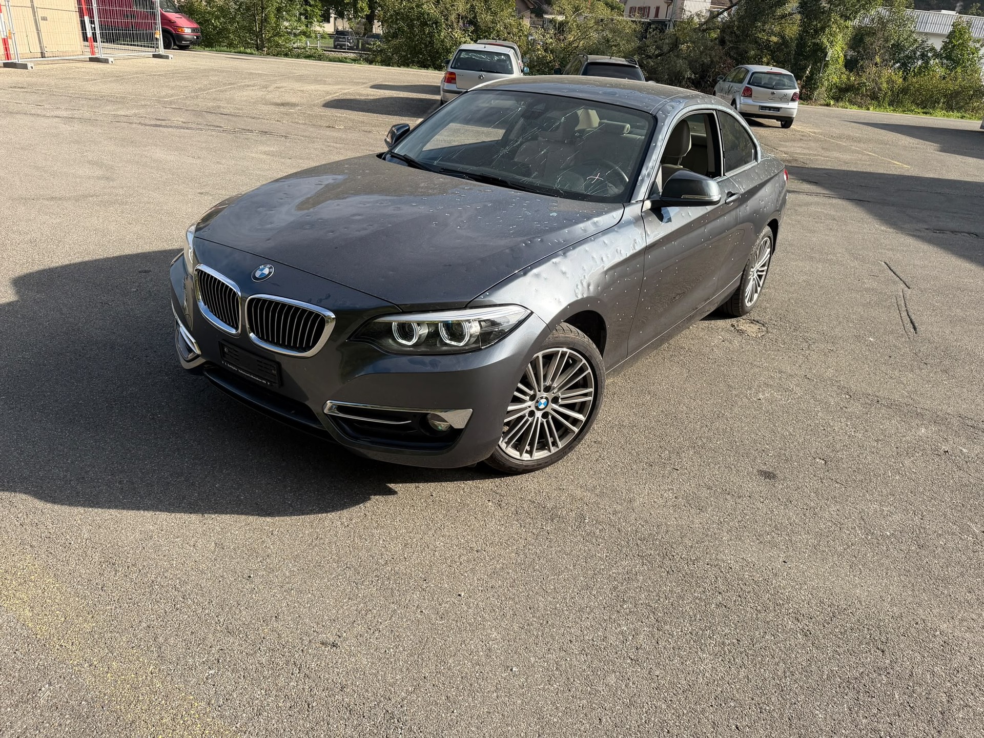 BMW 220i Luxury Line Steptronic-image-3