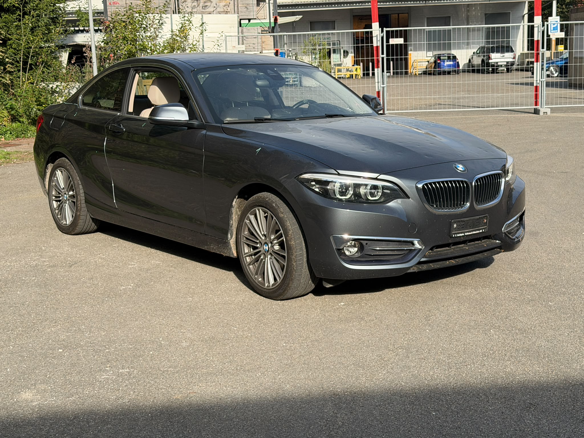 Car photo