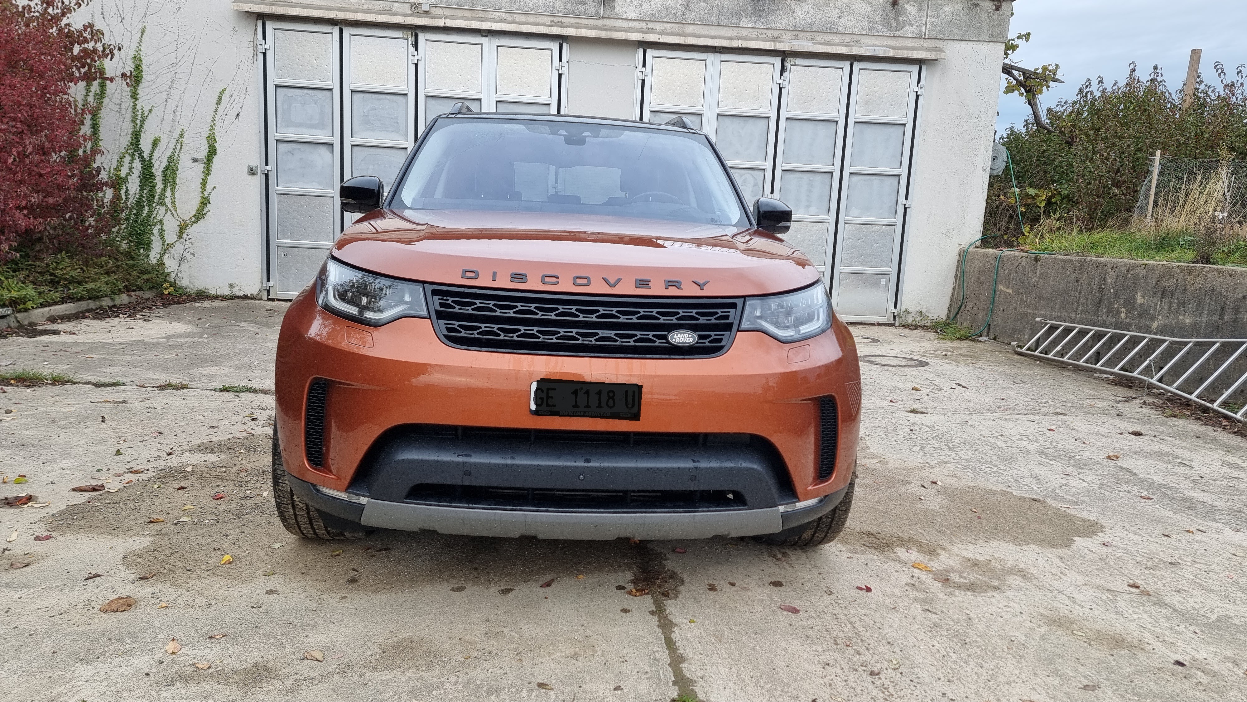 Car photo