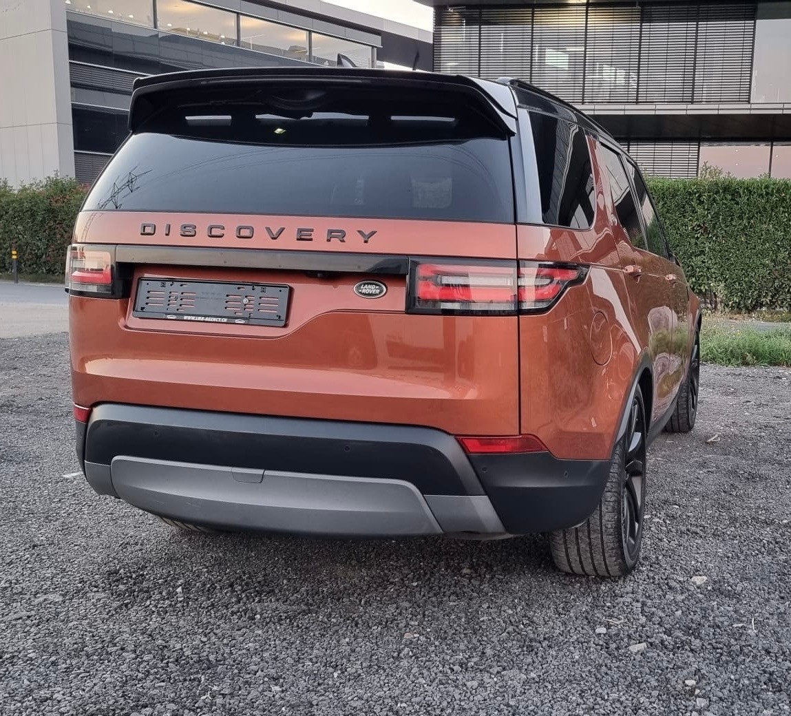 LAND ROVER Discovery 3.0 TD6 First Edition Automatic-image-2