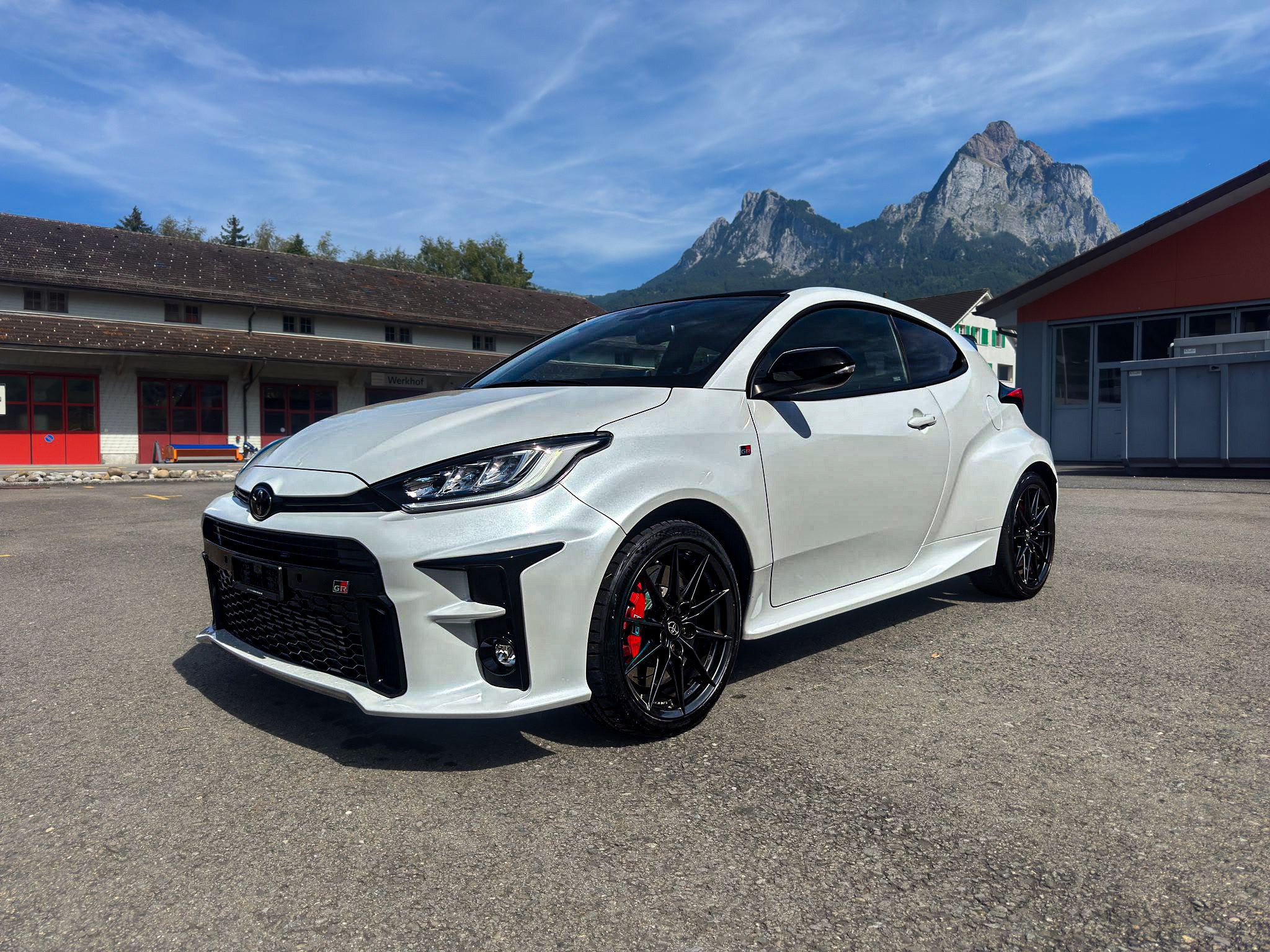 Car photo