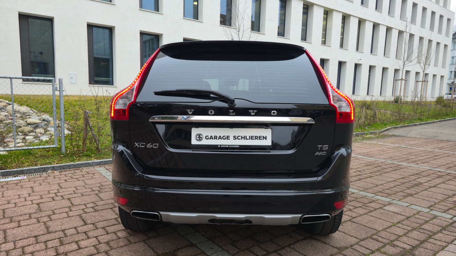 VOLVO XC60 T5 AWD Summum Geartronic| AB MFK| Rückfahrtkamera| Panoramadach| Anhängerkupplung-image-6