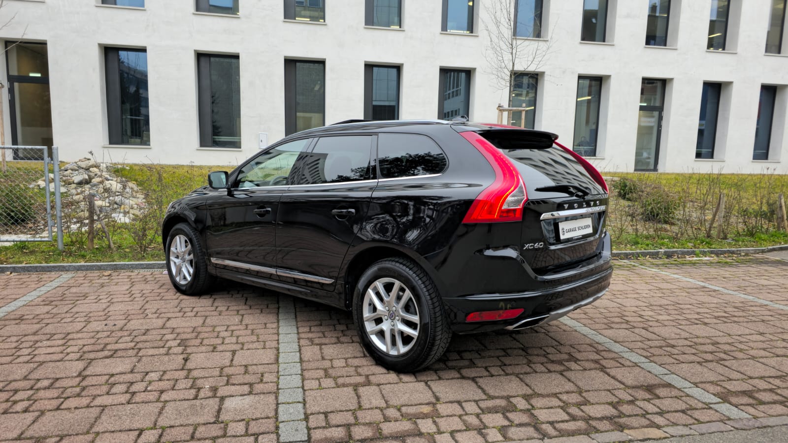 VOLVO XC60 T5 AWD Summum Geartronic| AB MFK| Rückfahrtkamera| Panoramadach| Anhängerkupplung-image-7