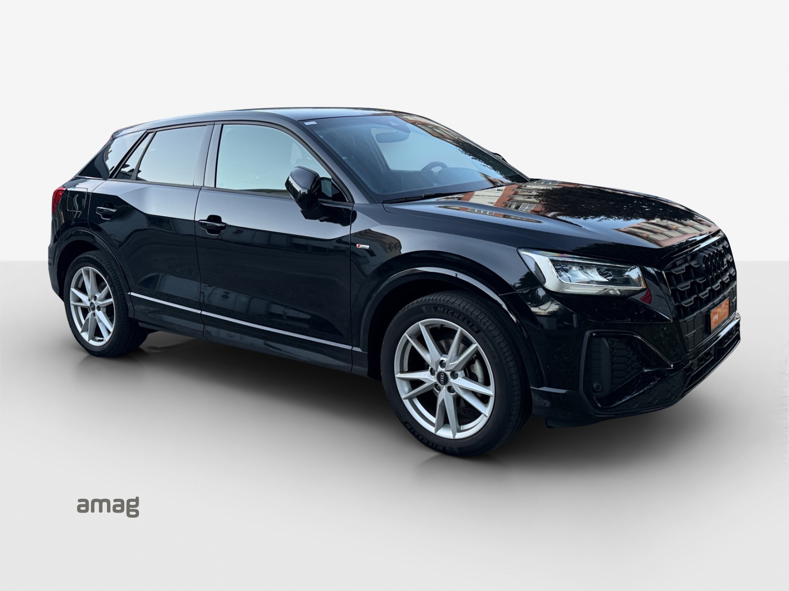 AUDI Q2 35 TFSI S line S-tronic-image-5