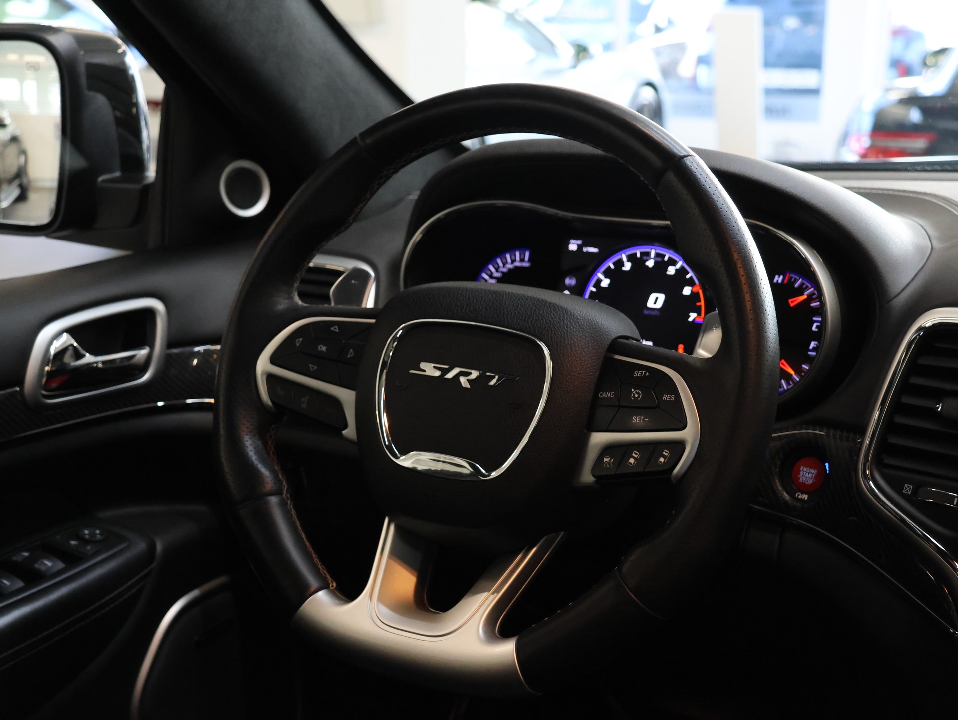 JEEP Grand Cherokee 6.4 V8 HEMI SRT8 Automatic *BULLET2-AUSPUFFANLAGE*-image-37
