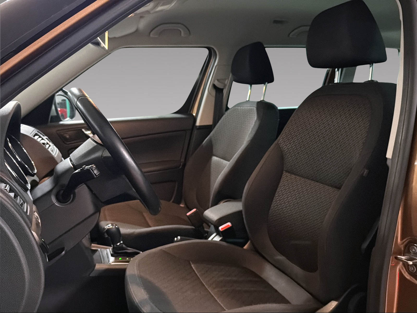 SKODA Yeti Outdoor 1.8 TSI Elegance 4x4 DSG-image-6
