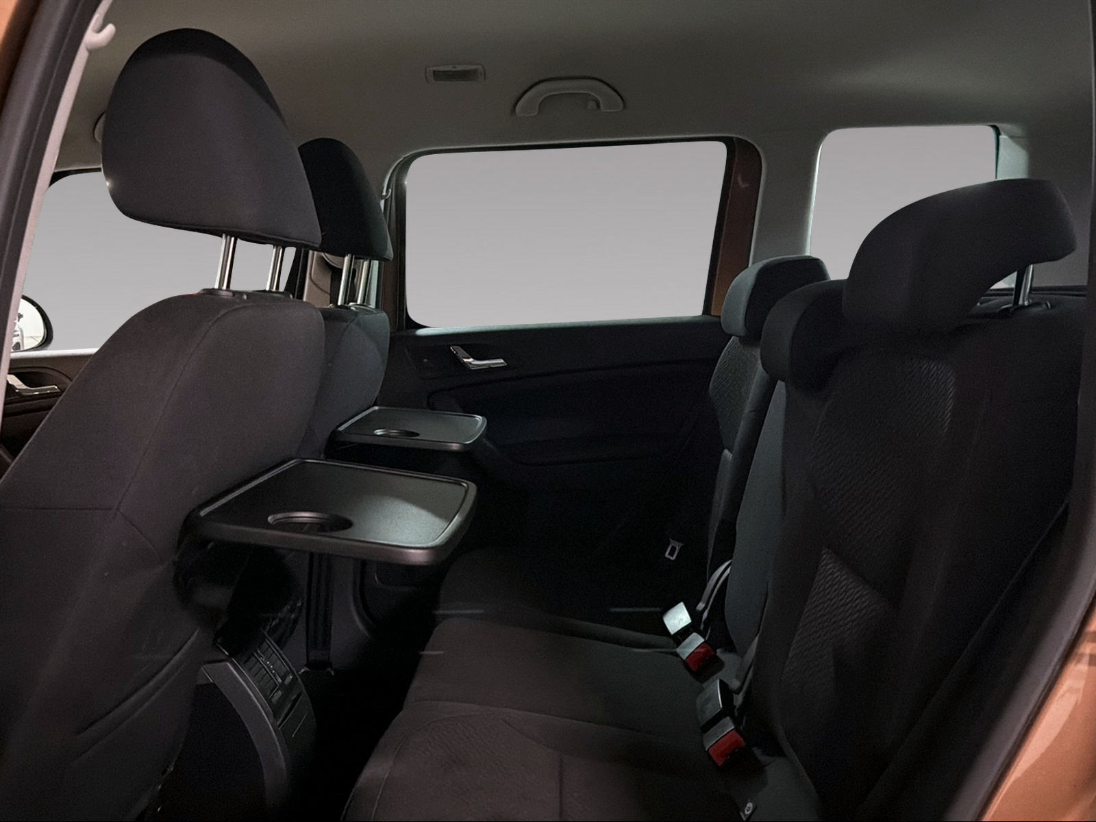 SKODA Yeti Outdoor 1.8 TSI Elegance 4x4 DSG-image-12