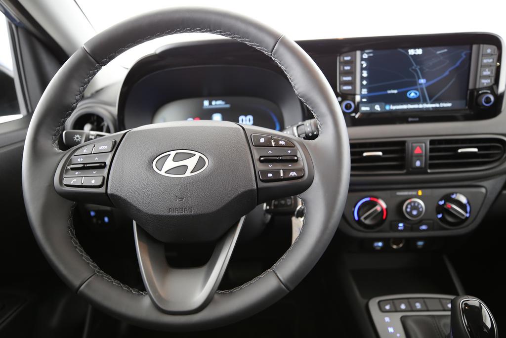 HYUNDAI i10 1.2 Amplia-image-10