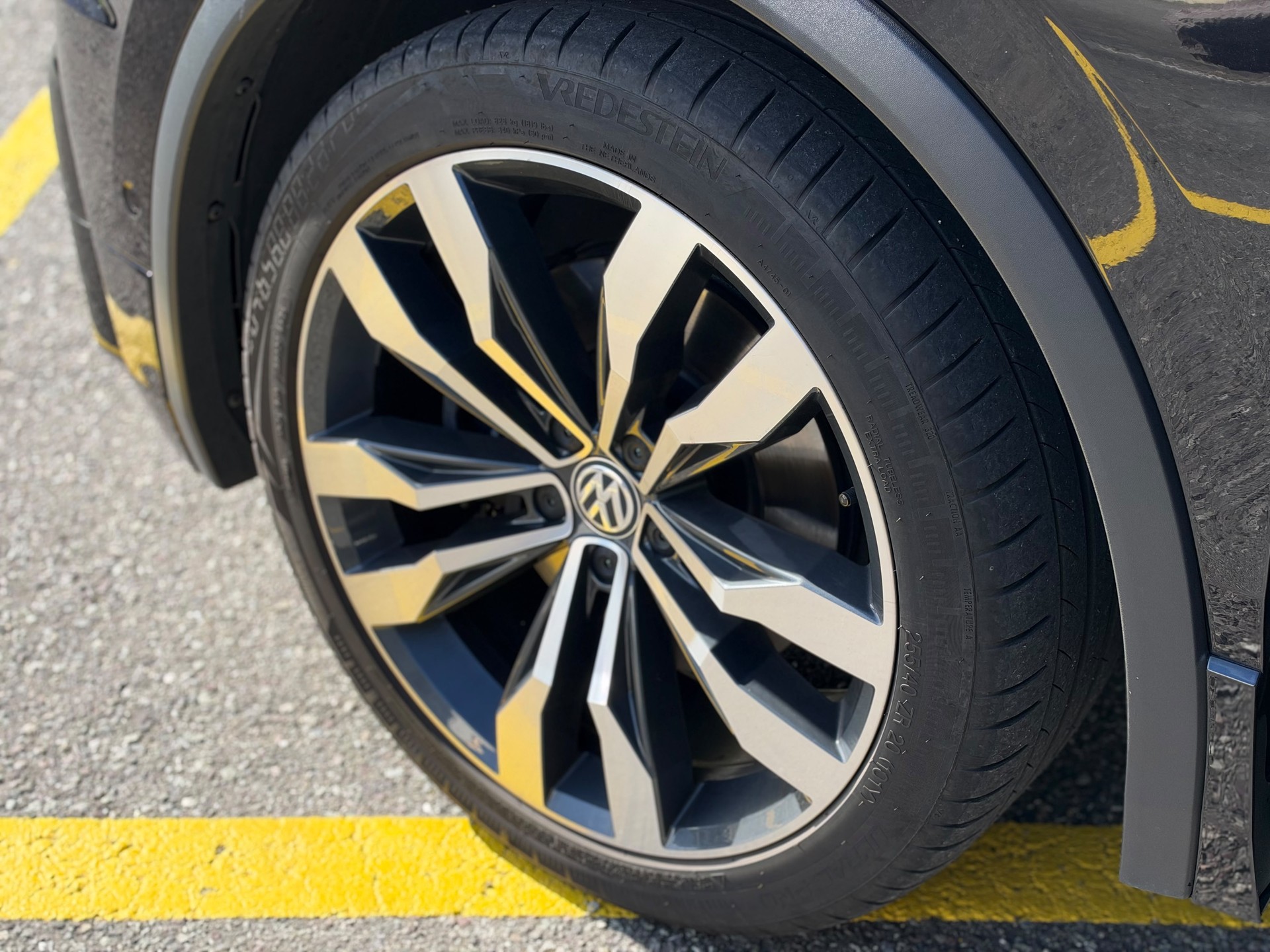 VW Tiguan 2.0TSI Highline 4Motion DSG-image-6