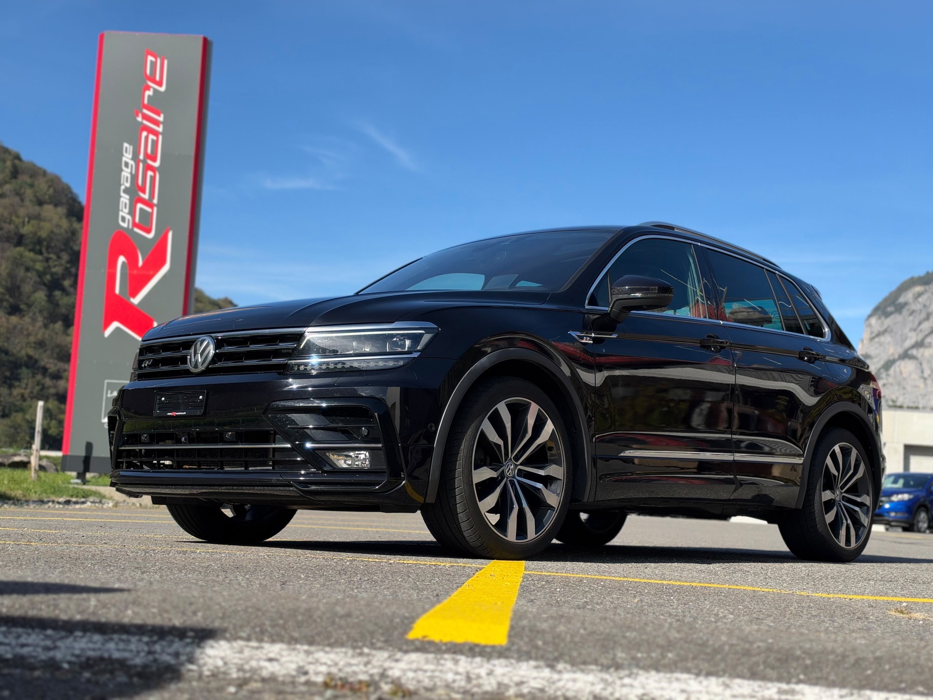 VW Tiguan 2.0TSI Highline 4Motion DSG-image-1