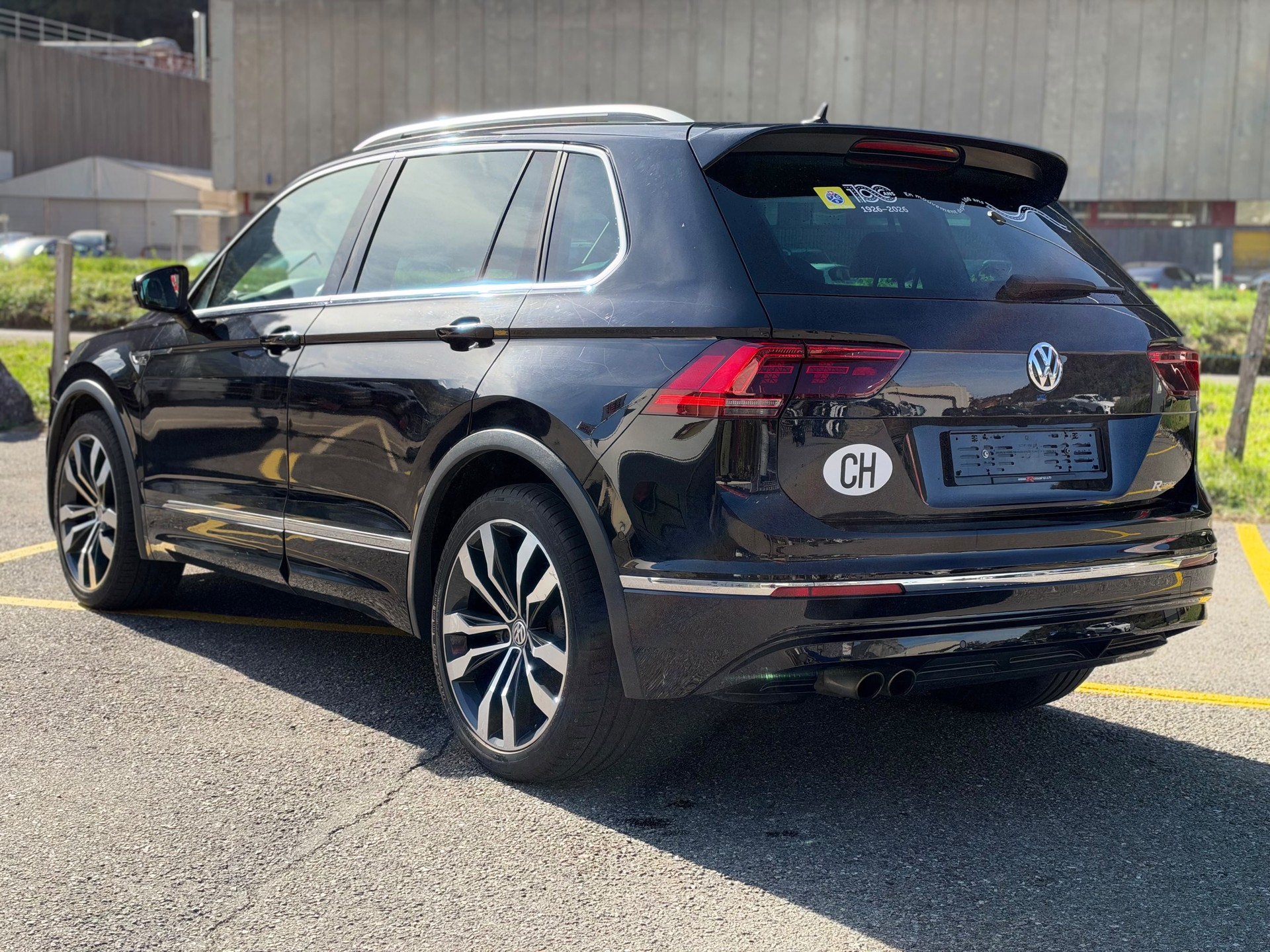 VW Tiguan 2.0TSI Highline 4Motion DSG-image-5