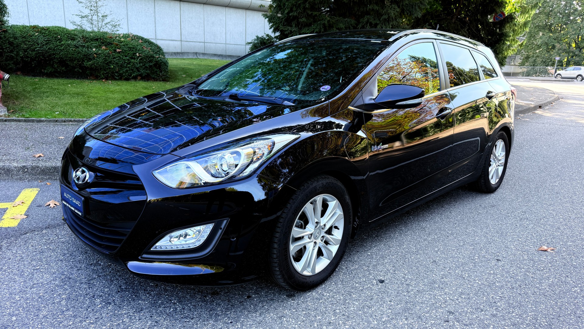 HYUNDAI i30 Wagon 1.6 GDI Style-image-2