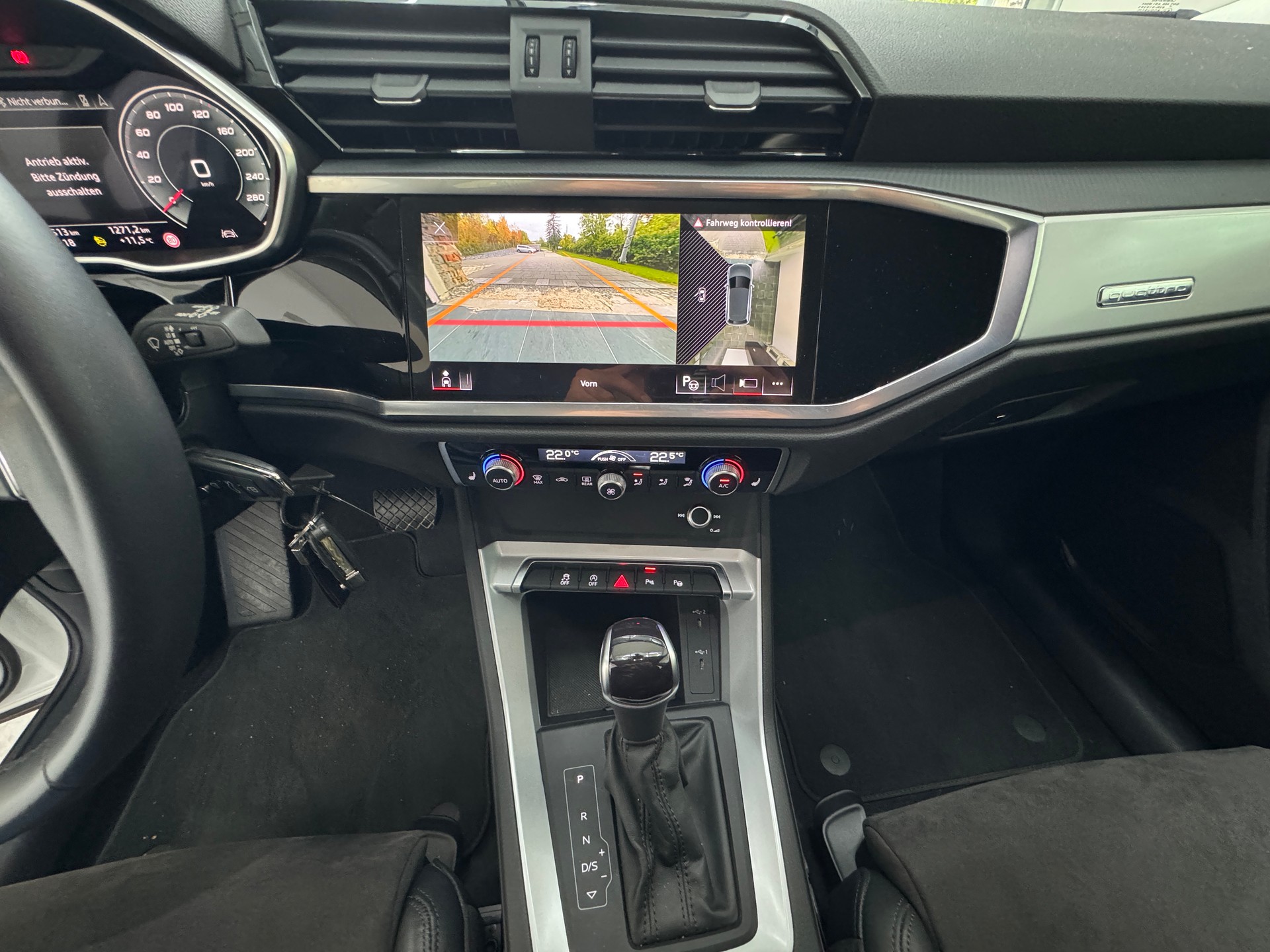 AUDI Q3 35 TDI S line quattro S-tronic **360Grad-Kamera**Garantie 12 Monate**-image-8
