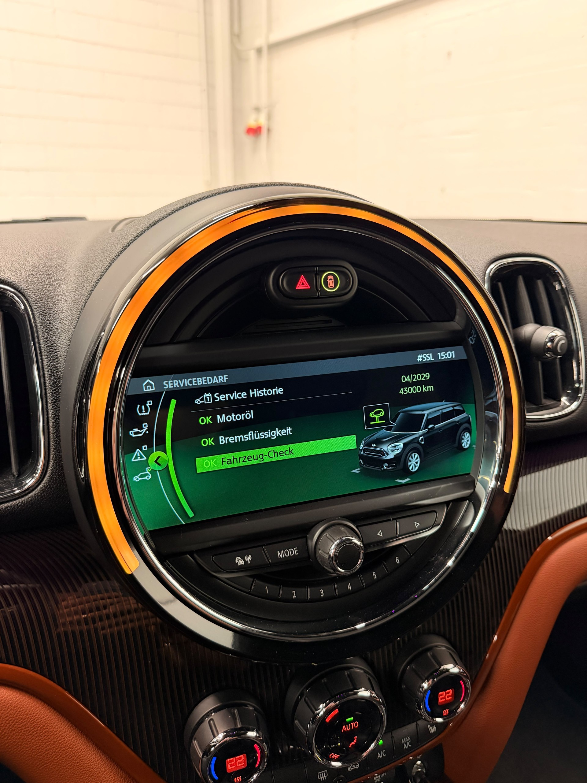 MINI Countryman Cooper S E ALL4 Steptronic-image-18