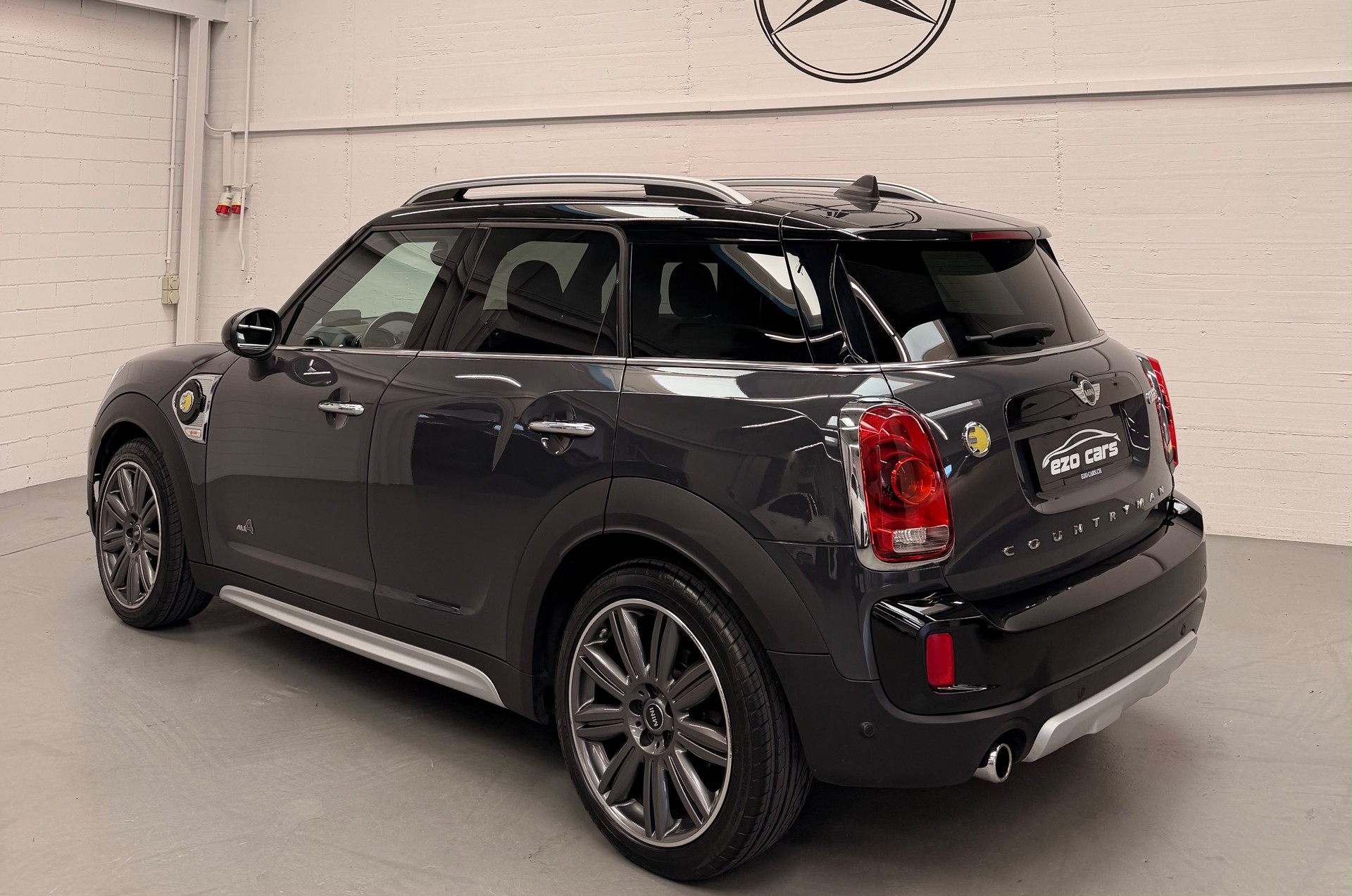 MINI Countryman Cooper S E ALL4 Steptronic-image-4