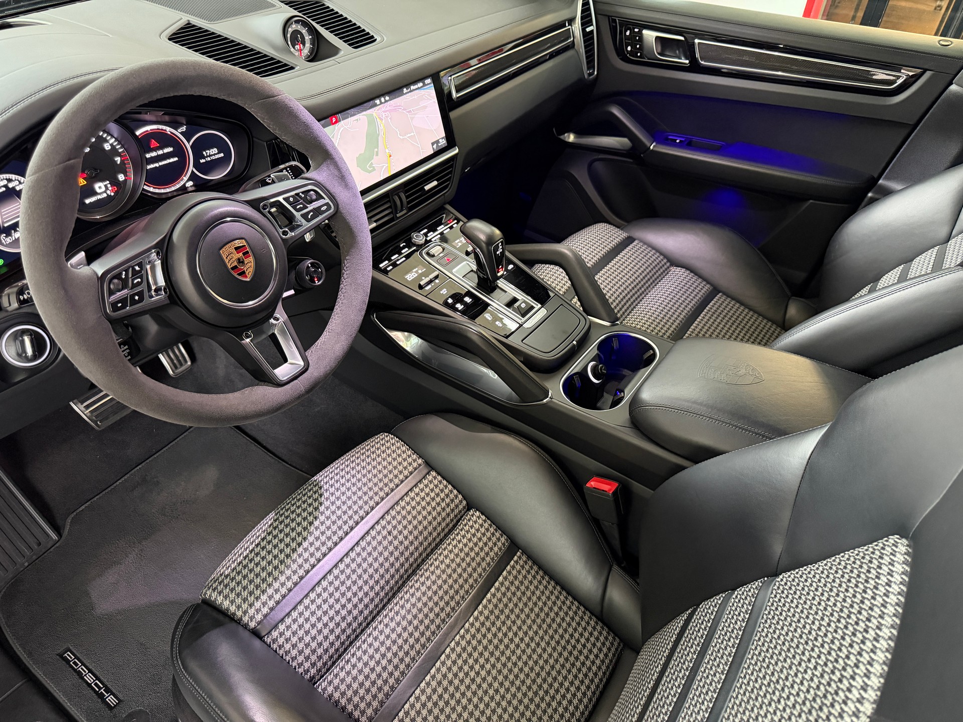 PORSCHE Cayenne Turbo Coupé Porsche Approved bis März 2028-image-7