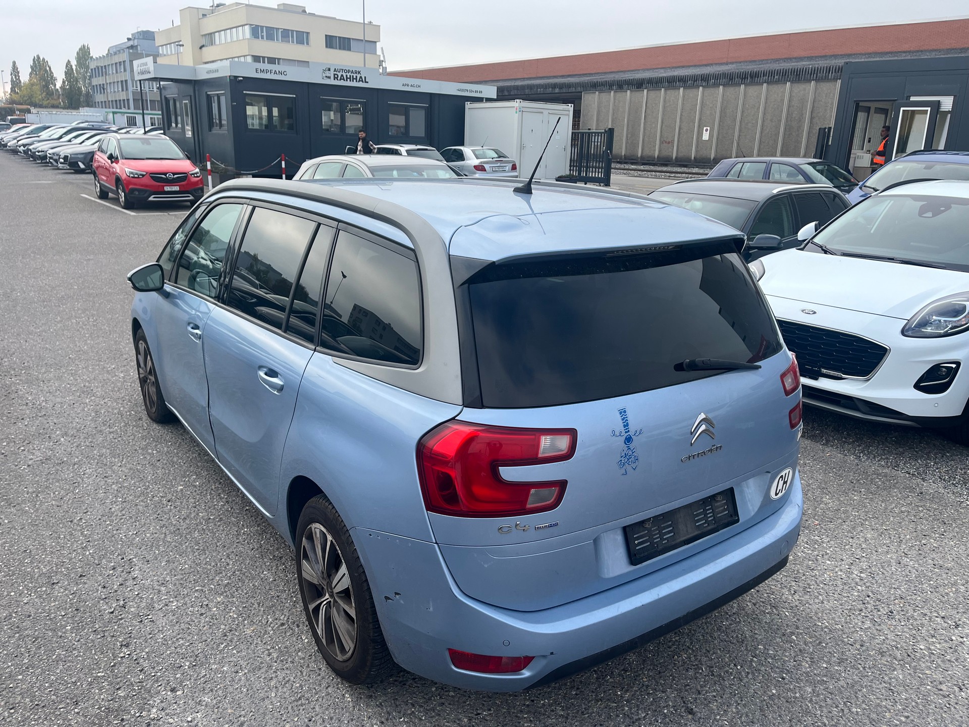 CITROEN Grand C4 Picasso 2.0 BlueHDi Exclusive Automatic-image-4