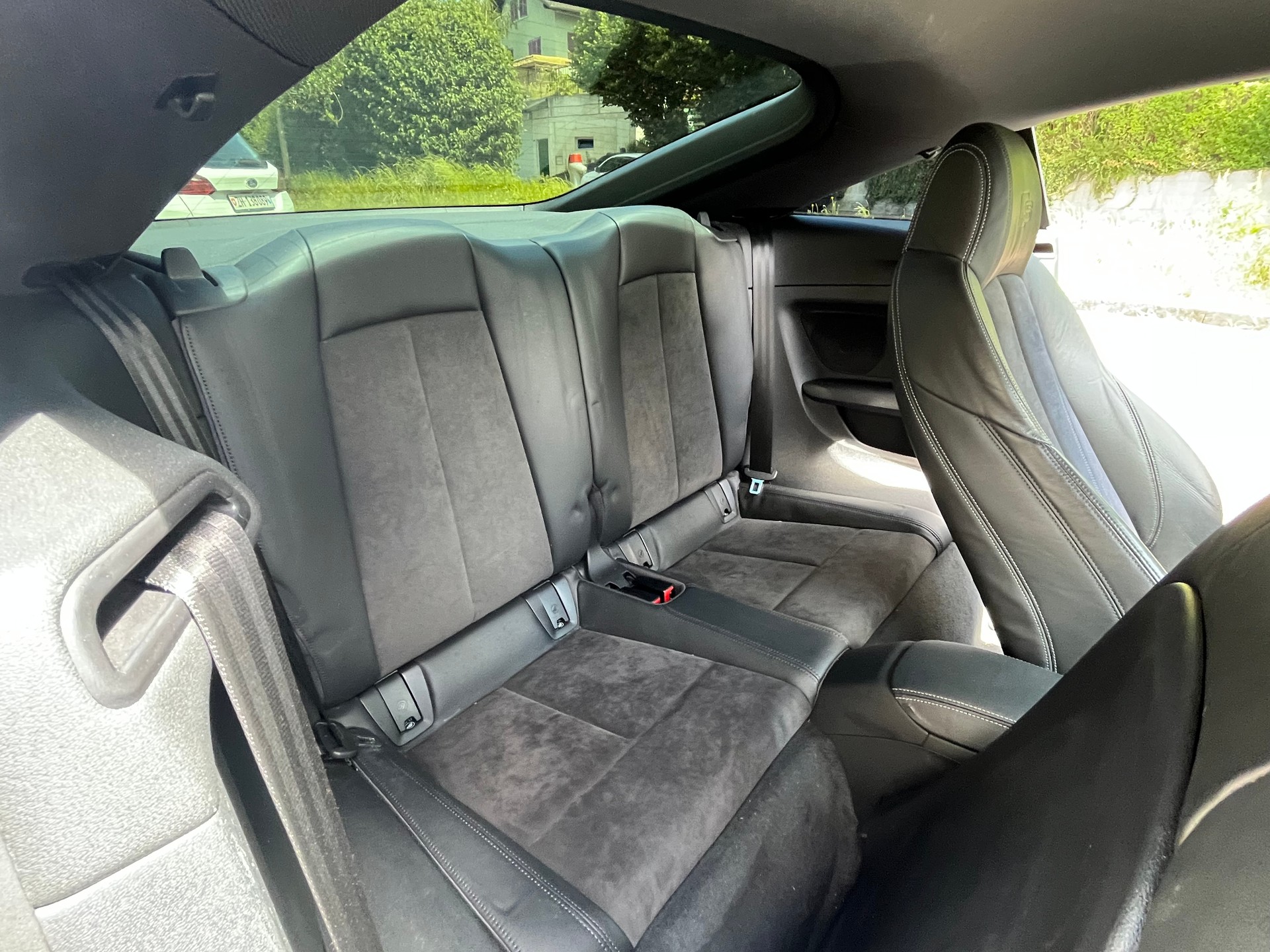 AUDI TT Coupé 2.0 TFSI S-line S-tronic-image-9