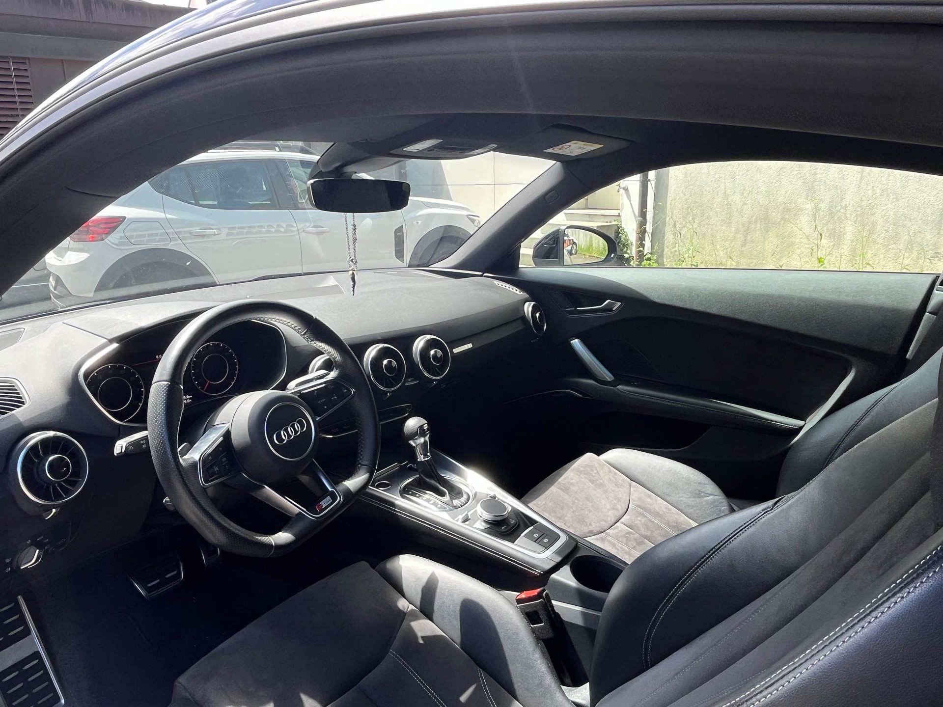AUDI TT Coupé 2.0 TFSI S-line S-tronic-image-7
