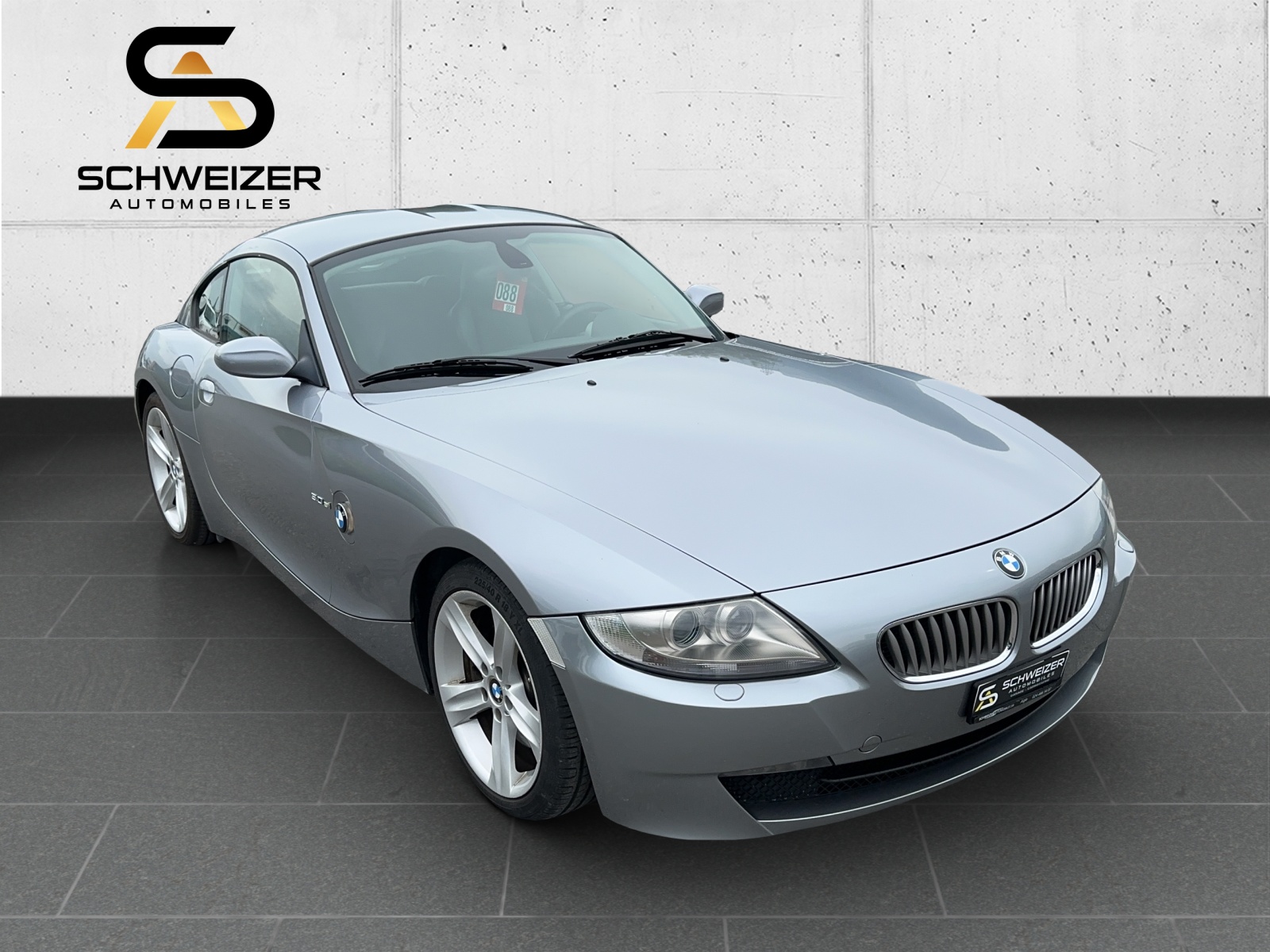 BMW Z4 3.0si Coupé-image-1