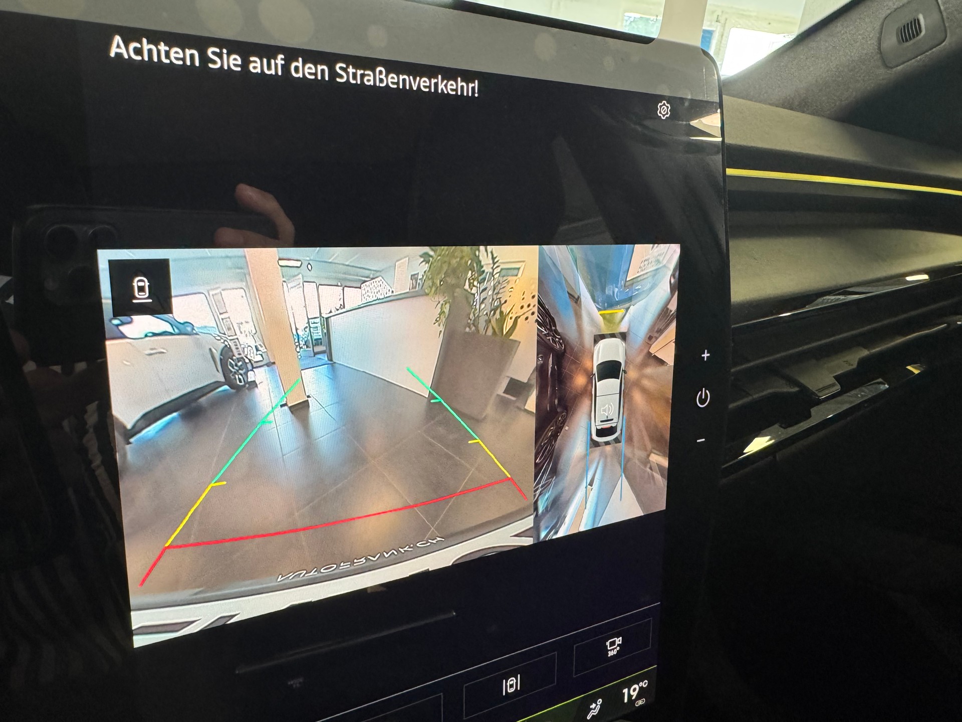 RENAULT RAFALE HYBRID E-TECH Atelier Alpine hyper hybrid E-Tech 4x4 300PS plug-in-image-19