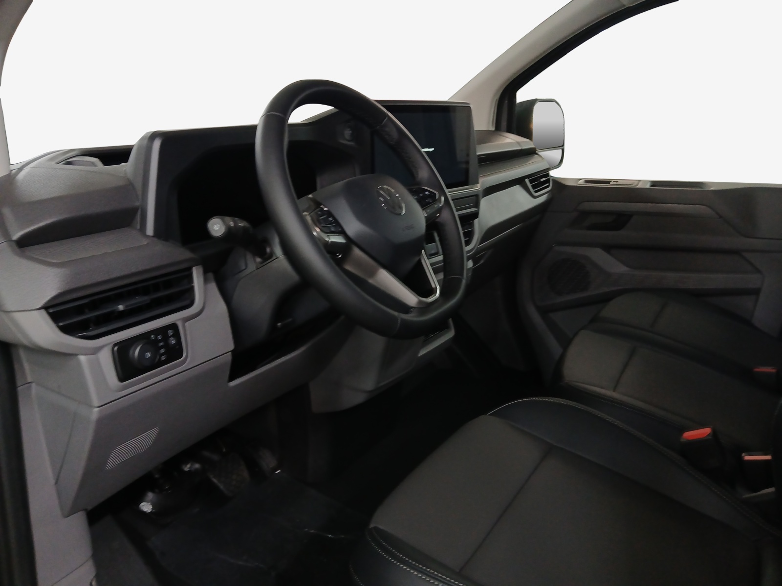 VW Transporter 2.0 TDI Automat-image-14