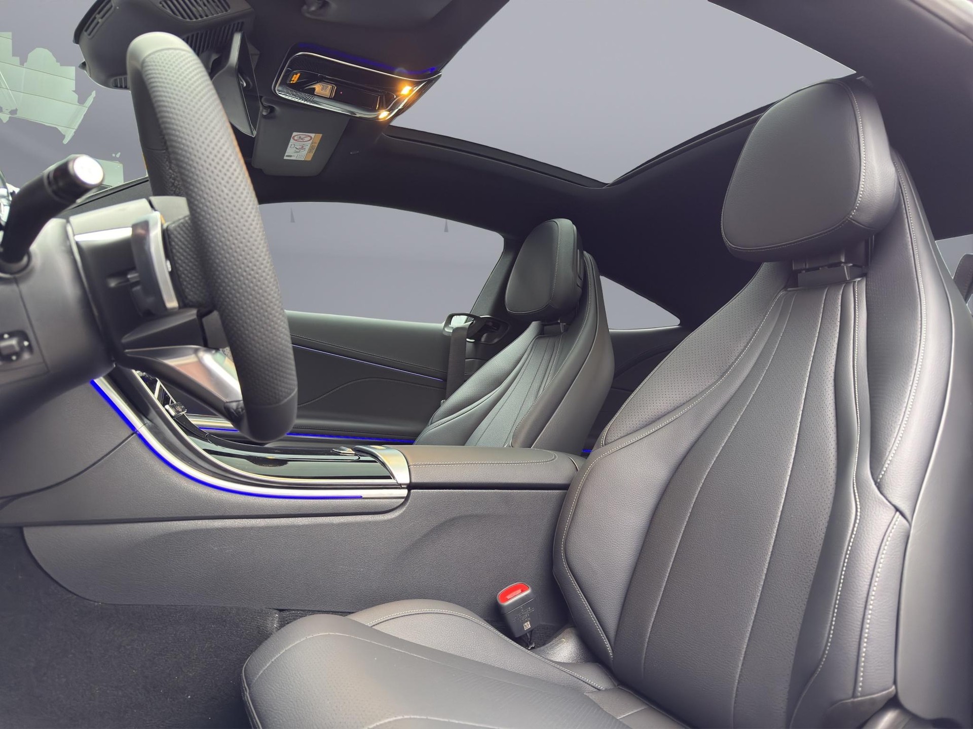 MERCEDES-BENZ CLE 450 AMG Line 4matic Coupé-image-7