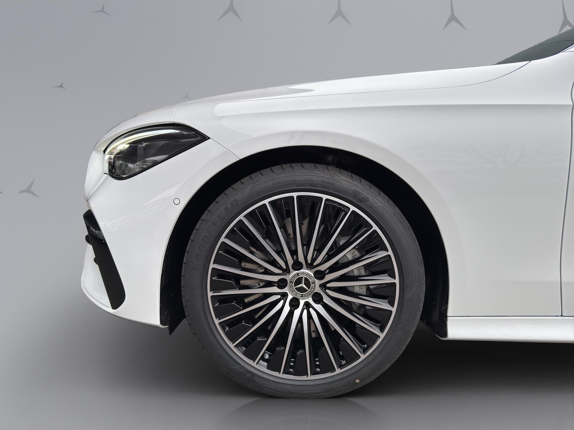 MERCEDES-BENZ CLE 450 AMG Line 4matic Coupé-image-5
