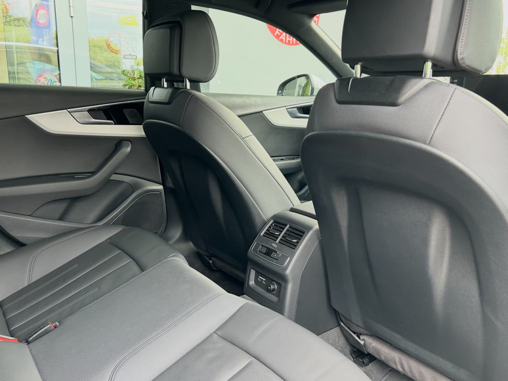 AUDI A5 Sportback 45 TDi quattro-image-10