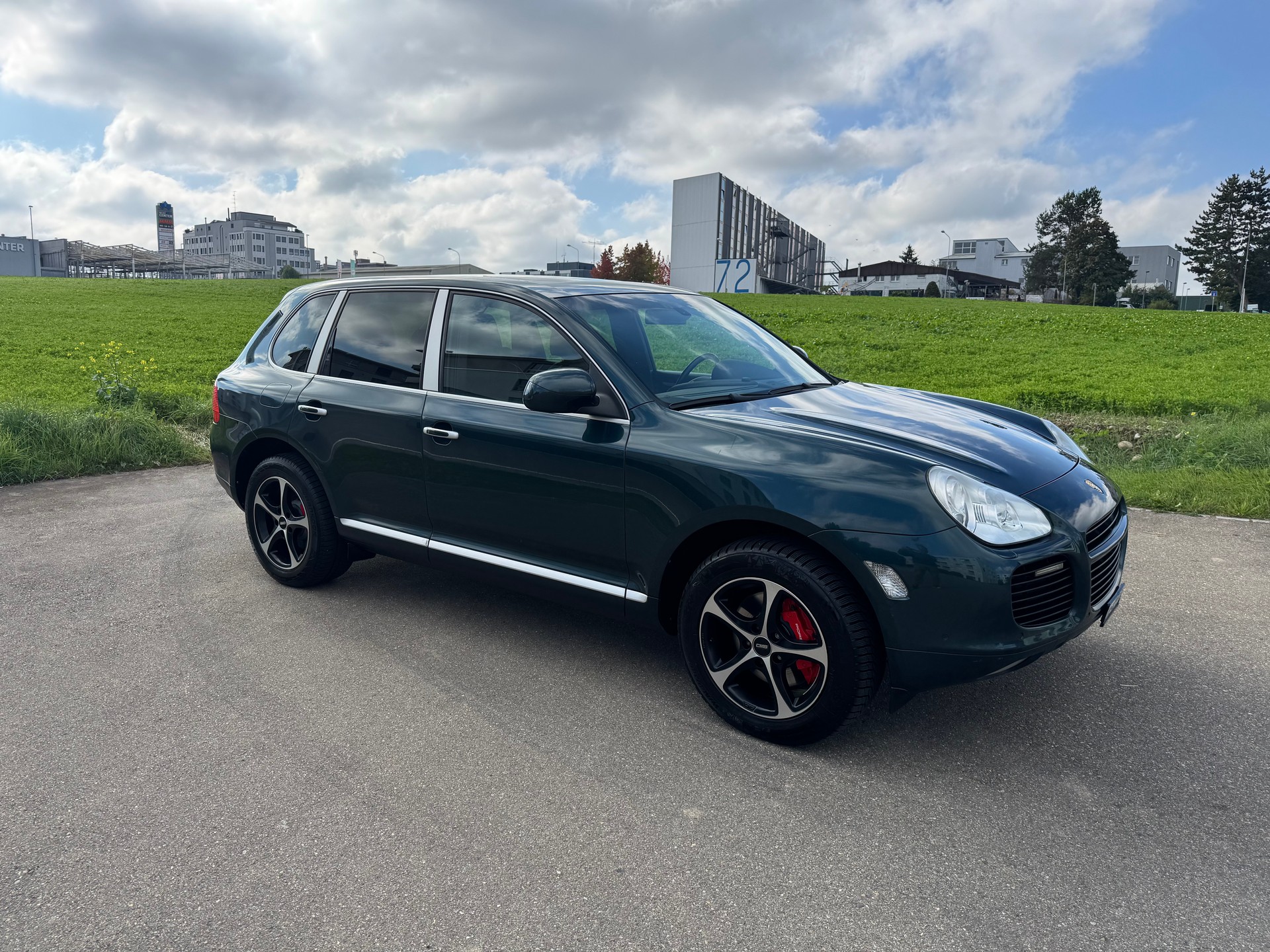 PORSCHE Cayenne Turbo-image-4