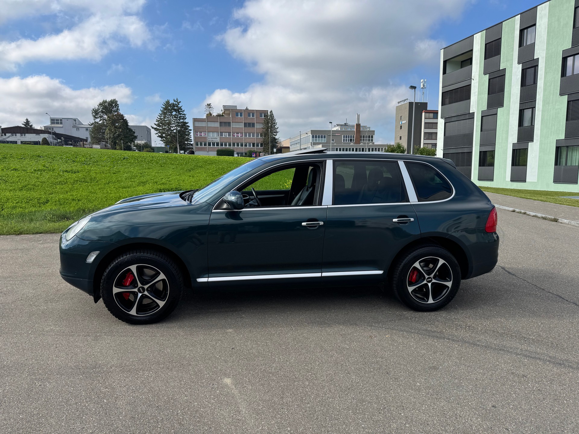PORSCHE Cayenne Turbo-image-5