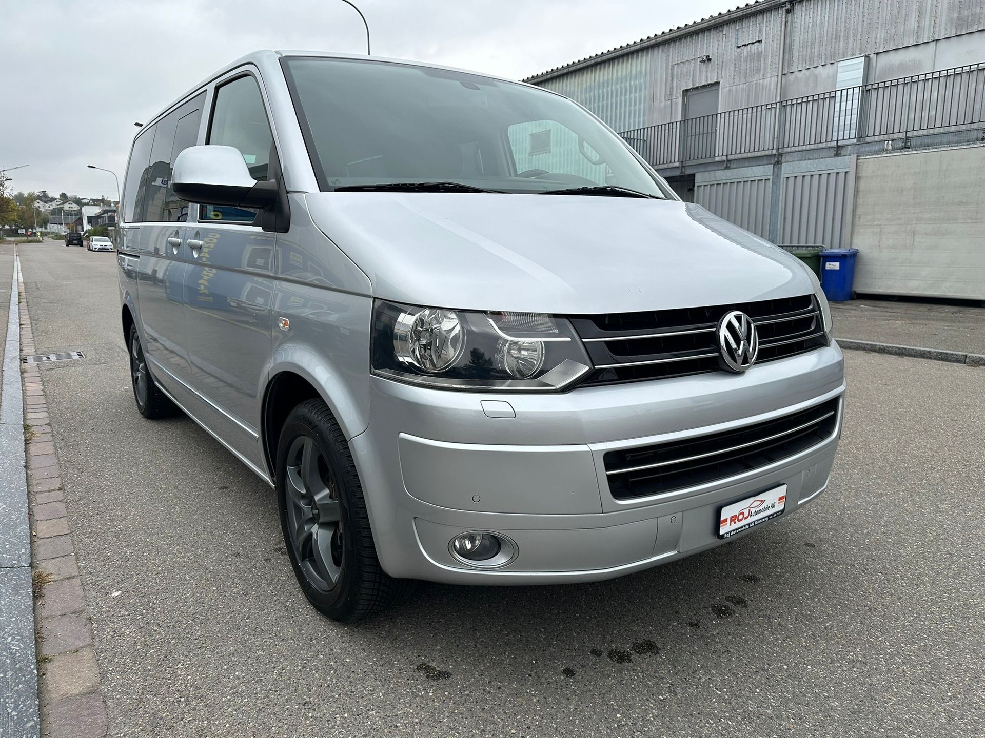VW T5 Multivan 2.0 Bi-TDI CR Highline 4Motion DSG-image-3